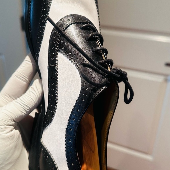 Royal Wind Black White Spectator Shoes. - Picture 7 of 15